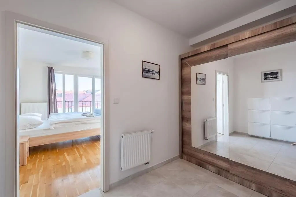 Sunny Safron Apartment Prague Czech Republic